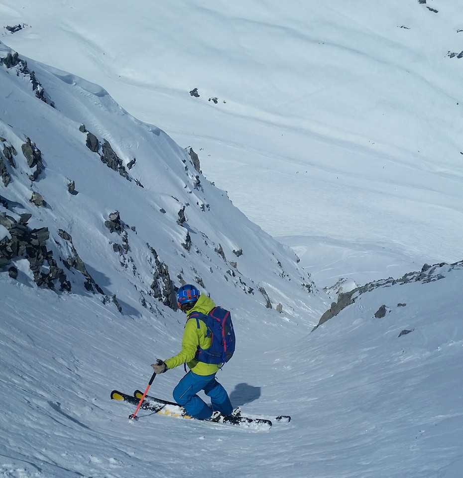 Couloir skiing